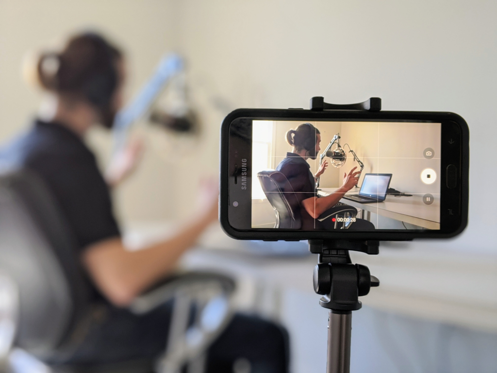 Smartphone Video Recording: Tips for the Best Shots | The Ivy Group